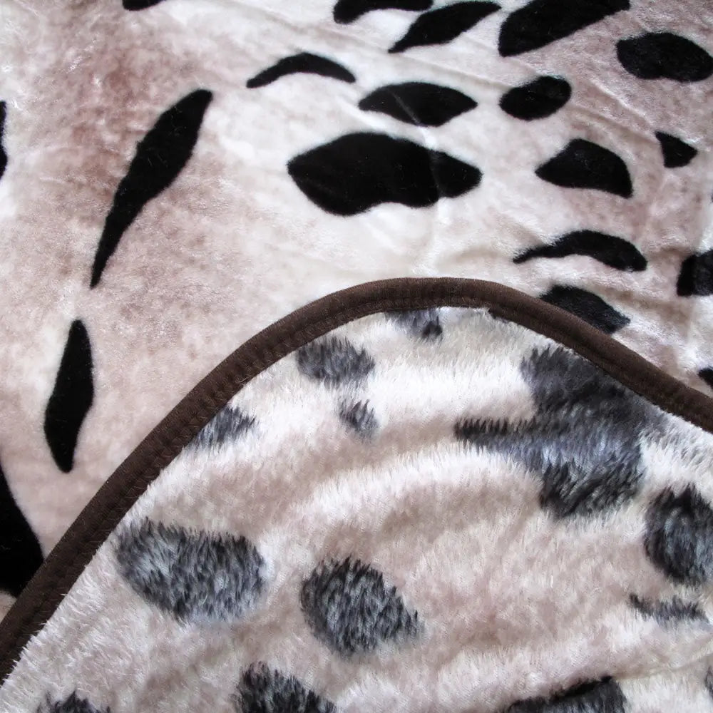 375gsm 1 Ply Animal Print Faux Mink Blanket Queen 200x240 cm Jaguar - Home & Garden > Bedding