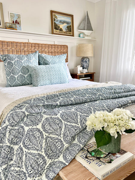 Blue & White Jaipur Palace Kantha Coverlet – Handmade Queen/King Size Bedspread