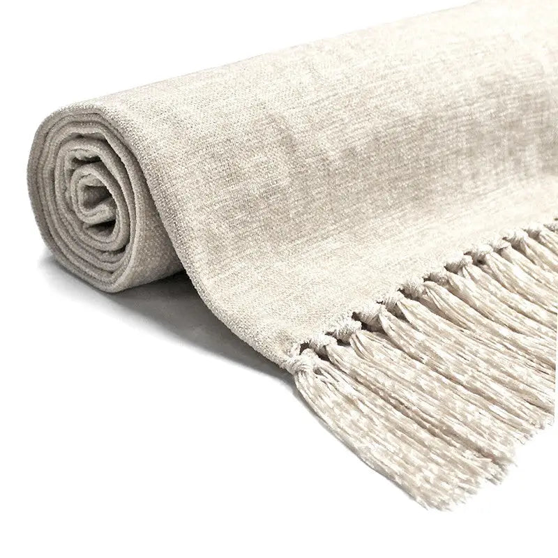 Acrylic Chenille Tassel Knitted Blanket Bed Sofa Throw Rug 150 x 200 cm (White) - Pet Care > Dog Supplies > Dog Beds