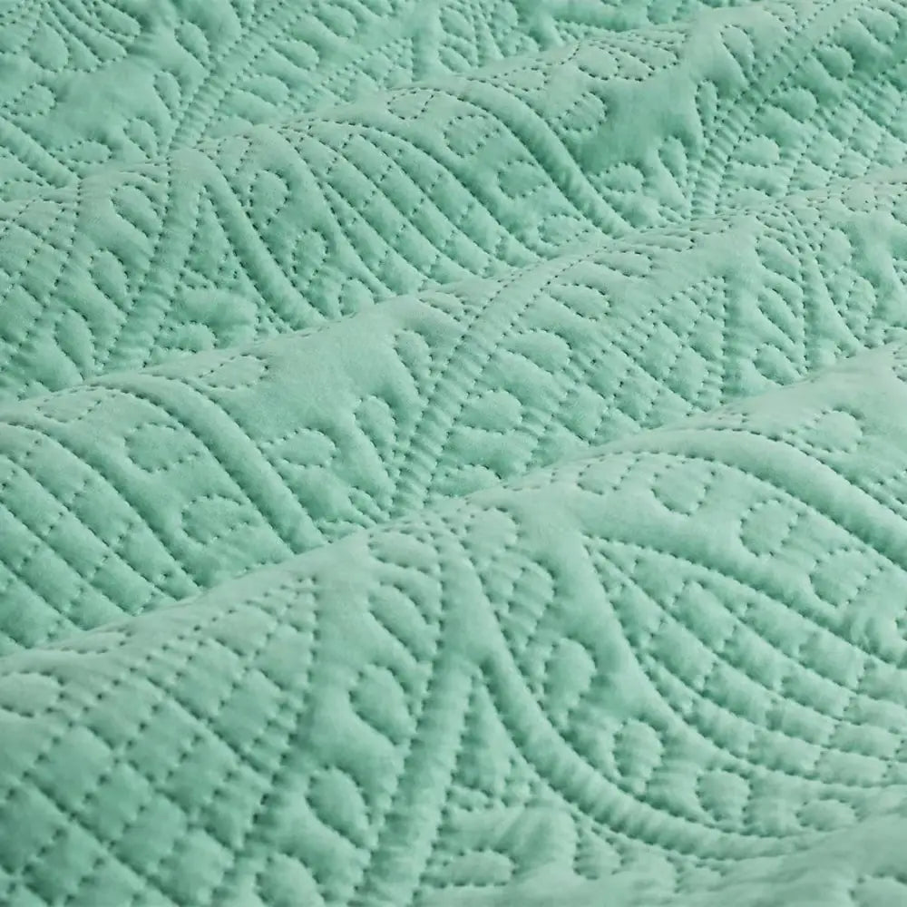 Ardor Chateau Aqua Green Embossed Quilt Cover Set Queen - Home & Garden > Bedding