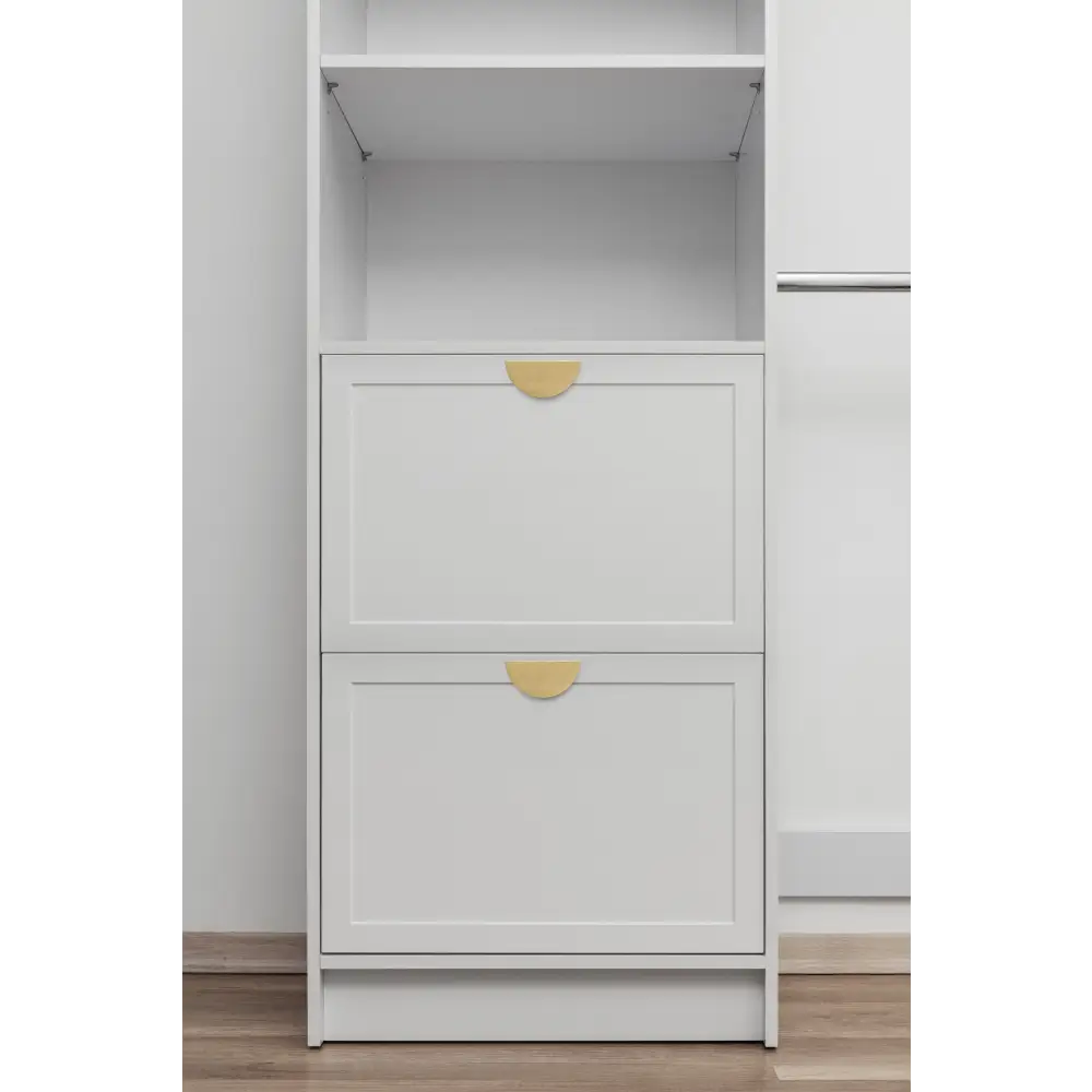 BASEL WALK IN WARDROBE KIT - WHITE - HAMPTONS - HALF MOON BRASS - Home & Garden > Storage > Clothing & Wardrobe Storage