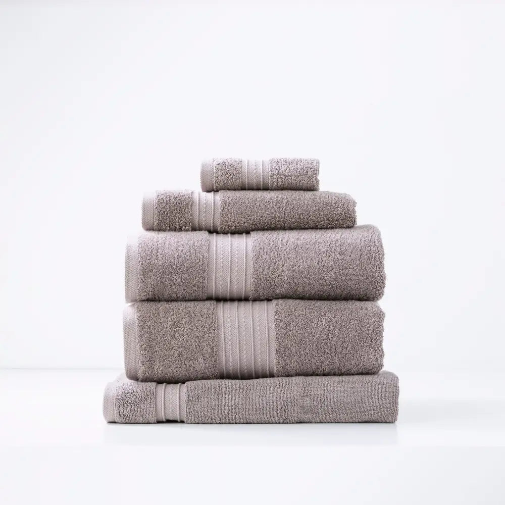Brentwood 650 GSM Low Twist 5 Piece Gray Mist Bath Sheet by Renee Taylor - Home & Garden > Bathroom Accessories > Bath