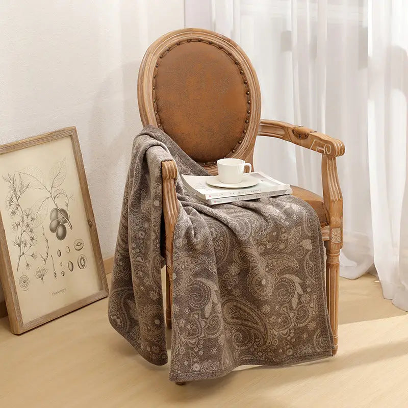 Brown Luxurious Paisley Jacquard Throw Blanket - Soft Wool Blend with Tassels 120x150cm Lightweight Sofa & Nap Blanket