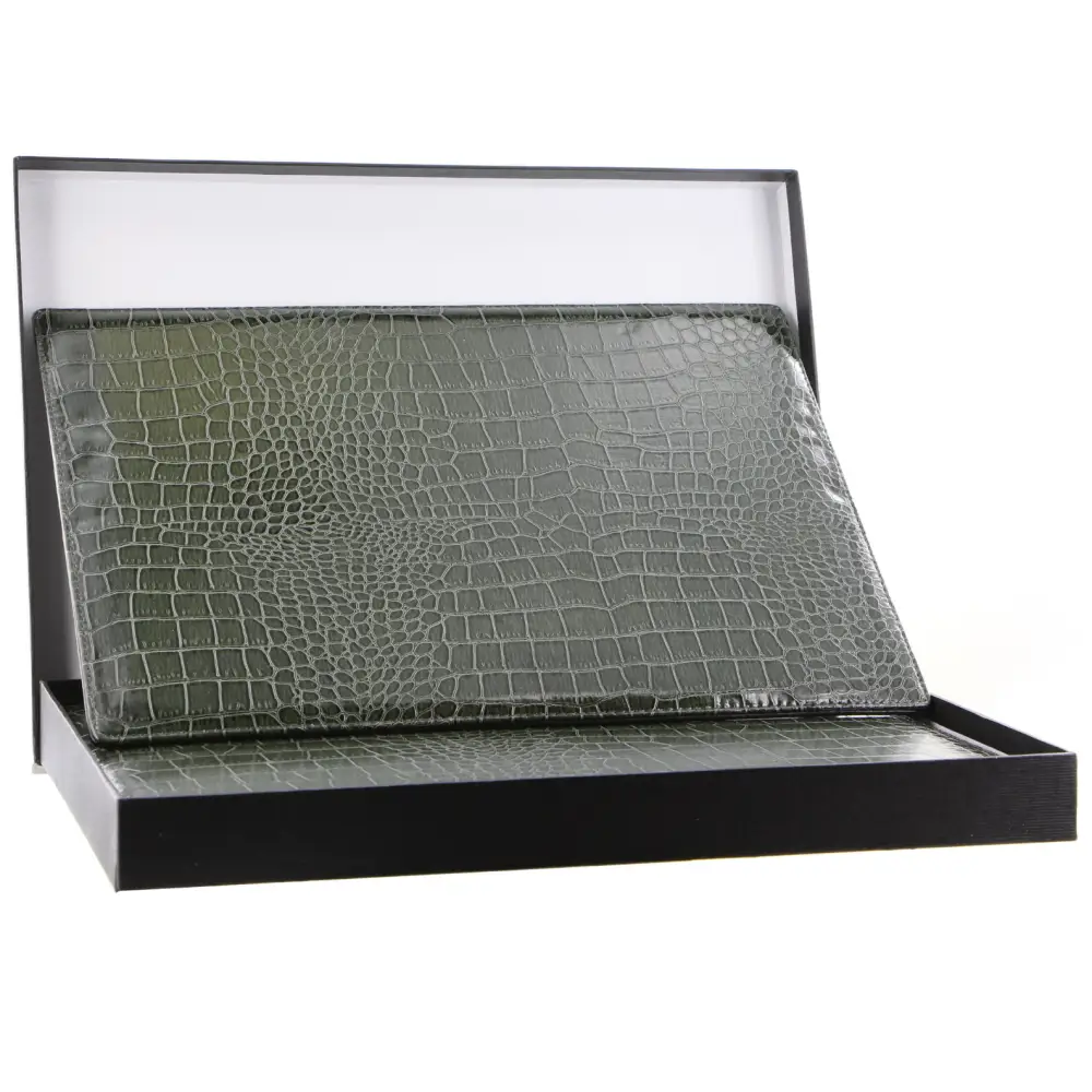 de Burg 4 Piece Table Place Mat Set Placemat with Croc Pattern - Green - Home & Garden > Kitchenware