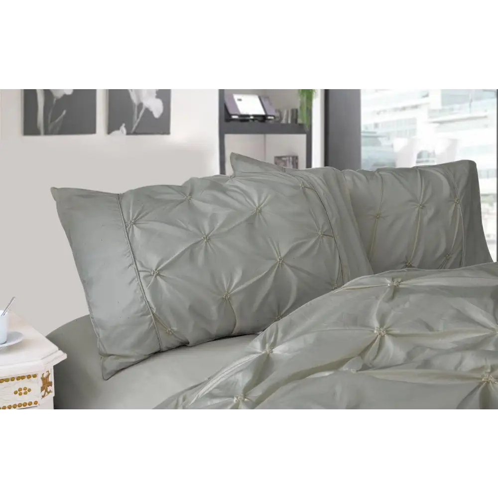 Diamond Pintuck Premium Ultra Soft King size Pillowcases 2-Pack - Grey - Home & Garden > Bedding