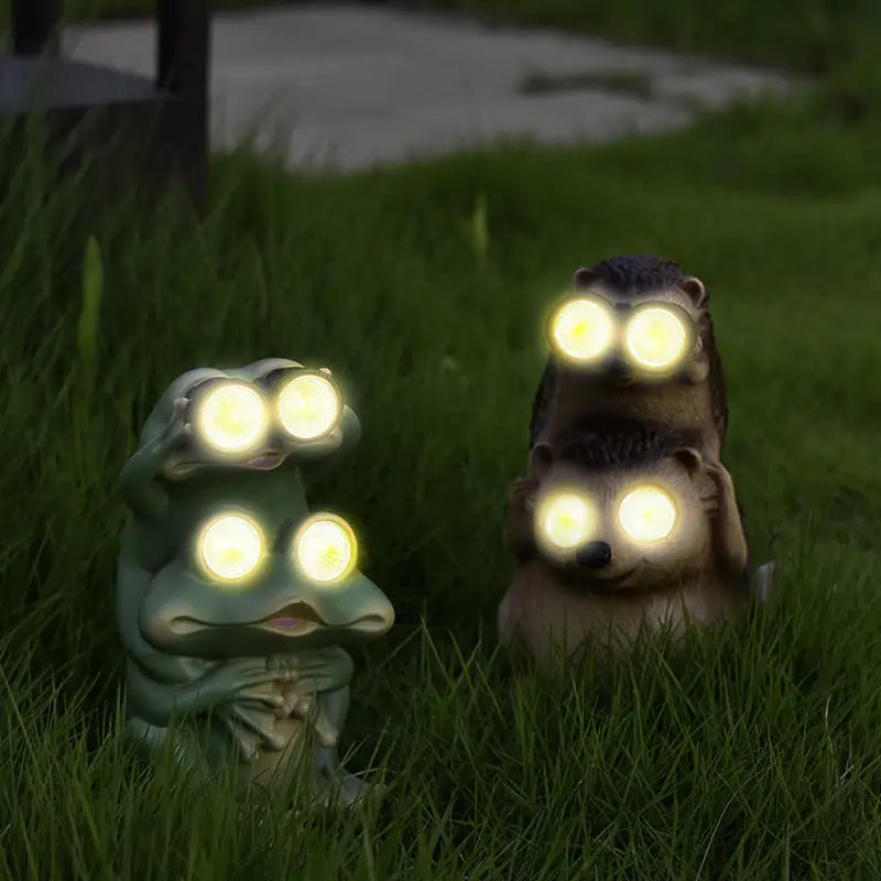 Green Charming Solar Powered Frog Figurine - Whimsical Garden Statue with LED Binocular Eyes - Home & Garden > Decor >