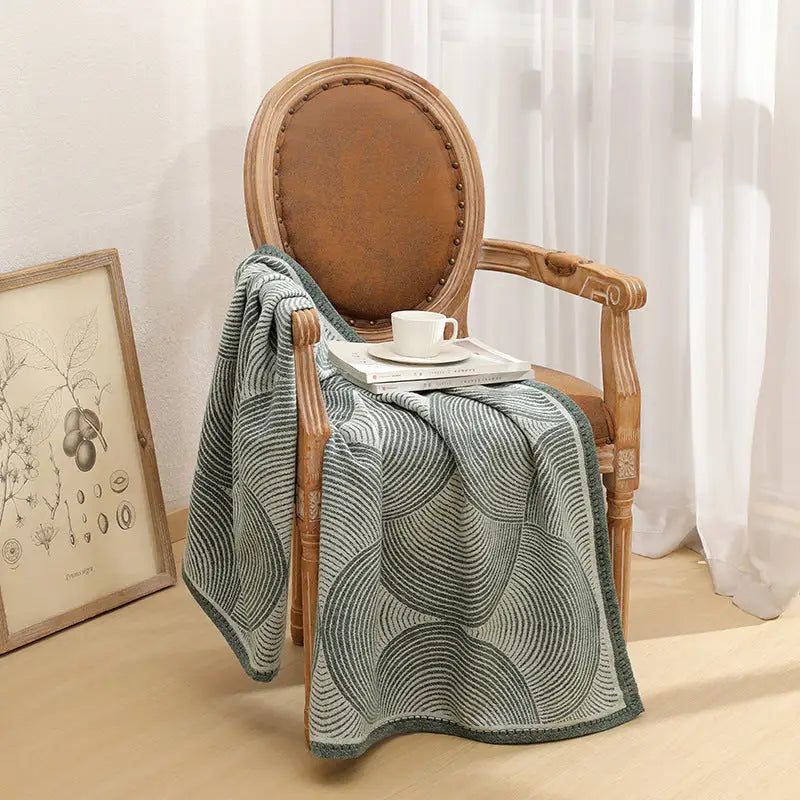 Green Luxurious Paisley Jacquard Throw Blanket - Soft Wool Blend with Tassels 120x150cm Lightweight Sofa & Nap Blanket