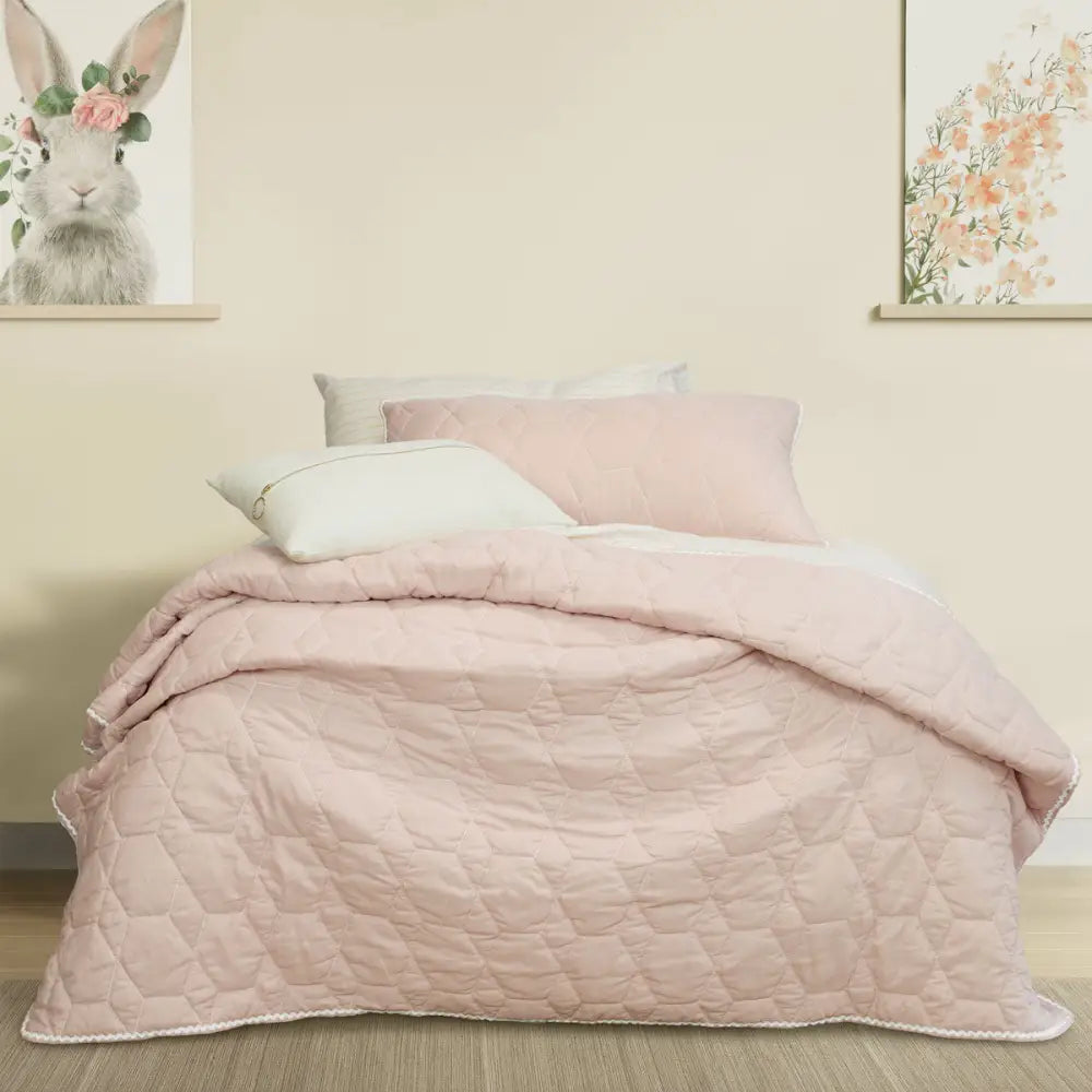 Jelly Bean Kids Bolston Pink Kids Coverlet Set Single/Double - Home & Garden > Bedding