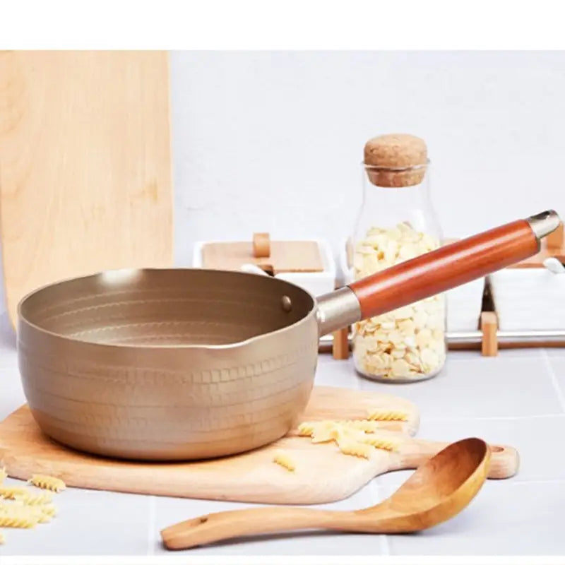 Justcook Japanese-style Lightweight Aluminum Golden Snow Pot Saucepan 18cm - Home & Garden > Kitchenware