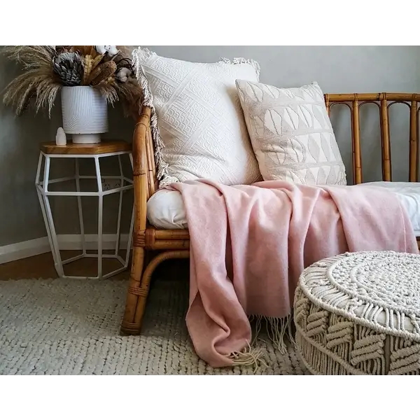 Kensington Throw - 10% Cashmere/ 90% Super Fine Merino Wool - Blush - Home & Garden > Decor
