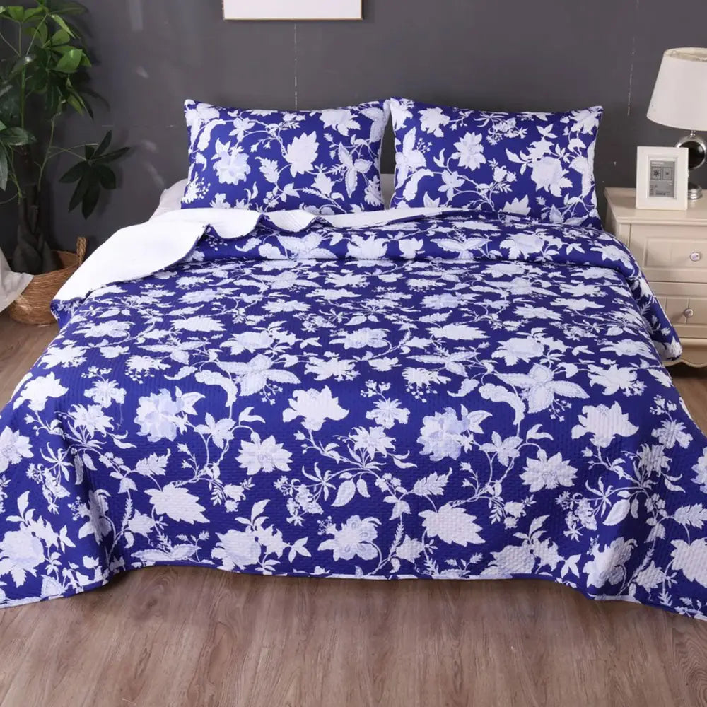 Ramesses Spring Blue 3 Pcs Bamboo Blend Ultrosonic Reversible Comforter Set King - Home & Garden > Bedding > Bed Sheets