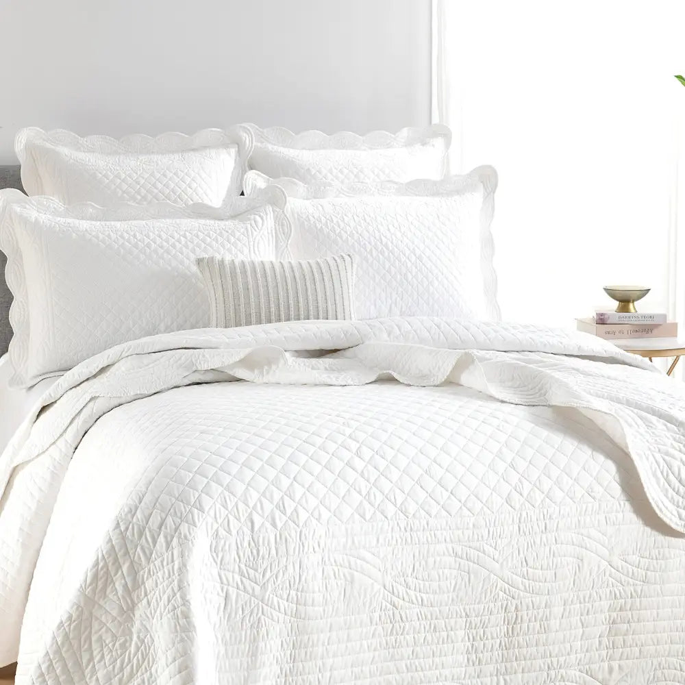 Scallop Jacquard Pearl Coverlet Set by Renee Taylor Single/Double - Home & Garden > Bedding > Bed Sheets