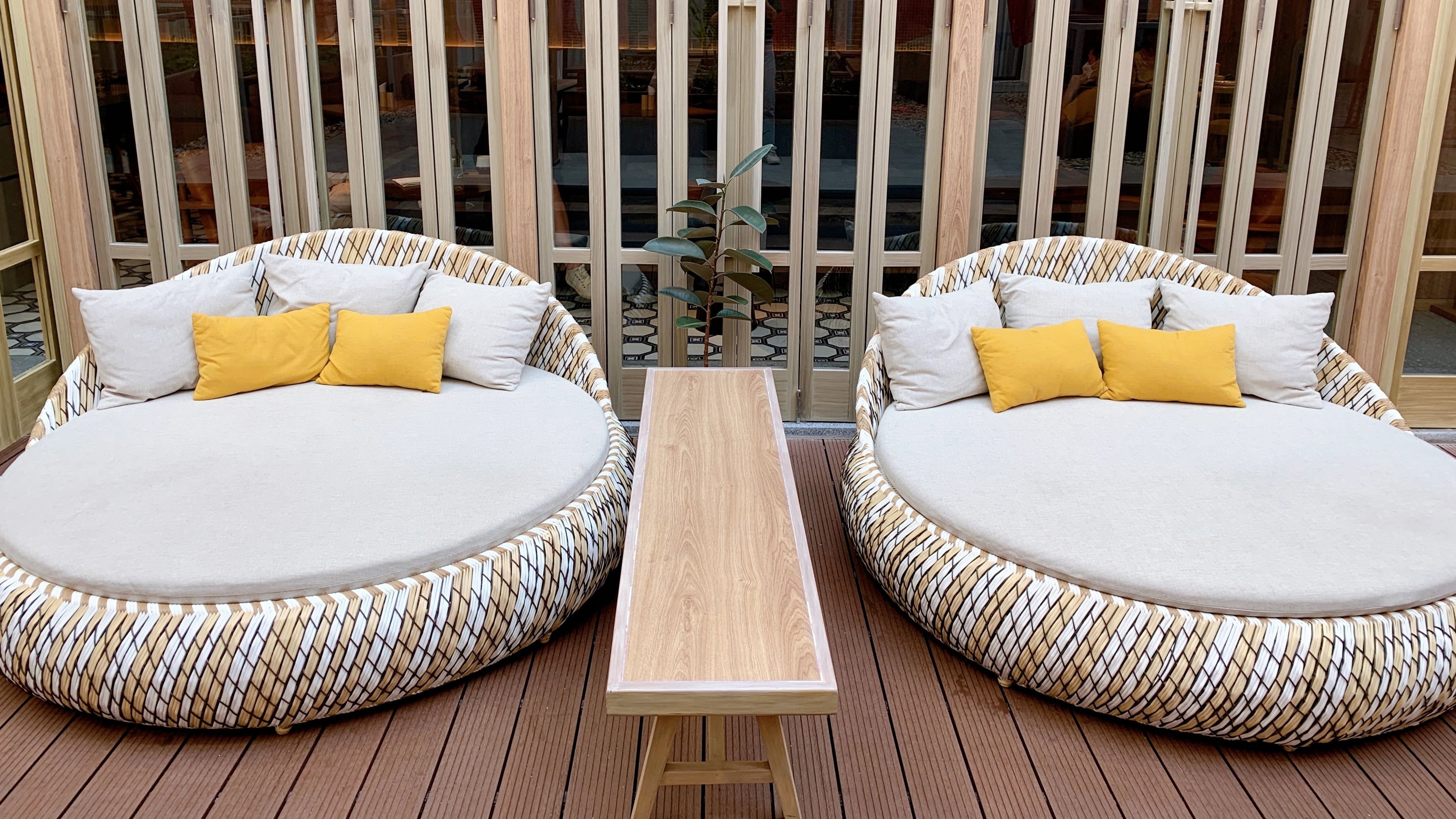 Sun Lounges