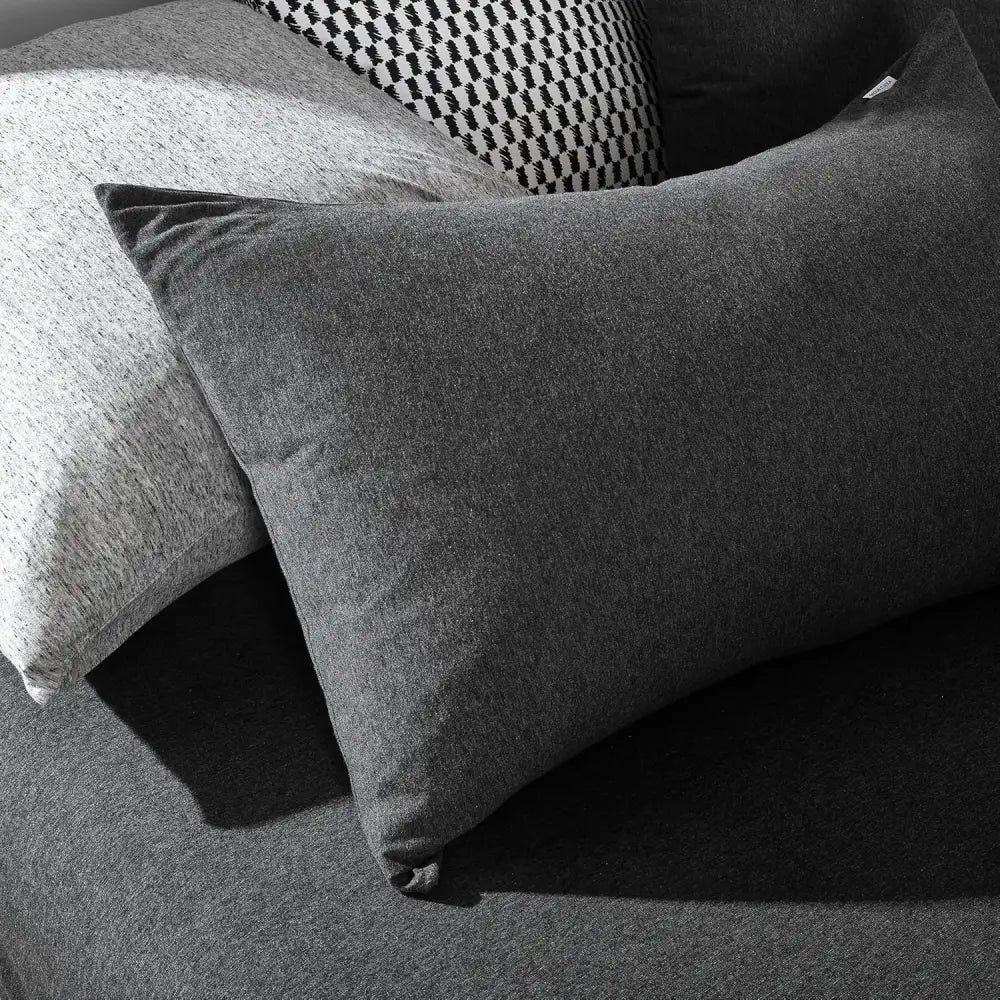 100% Jersey Cotton Quilt Cover Set - Black Marble - Queen - Home & Garden > Bedding > Quilts & Duvets