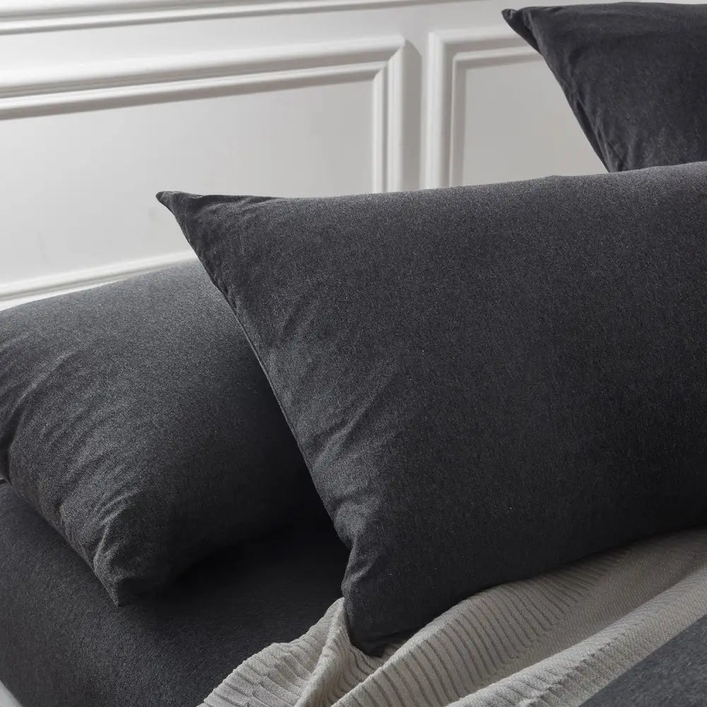 100% Jersey Cotton Quilt Cover Set - Black Marble - Super King - Home & Garden > Bedding > Quilts & Duvets