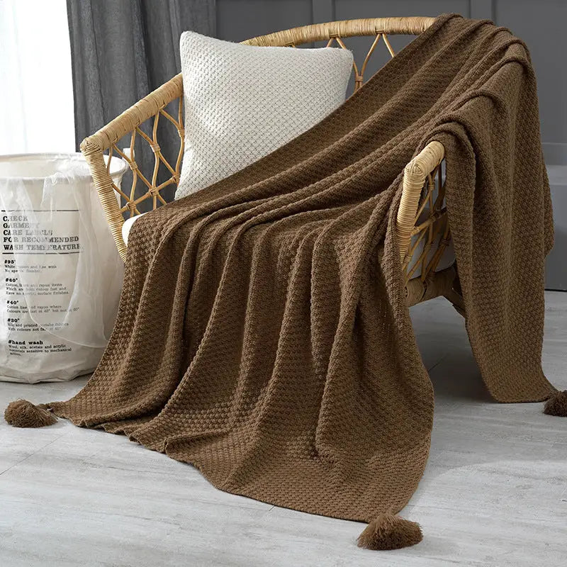 110cm x 150cm Coffee Knitted Sofa Blanket for Autumn and Winter Naps - Home & Garden > Bedding > Blankets & Throws
