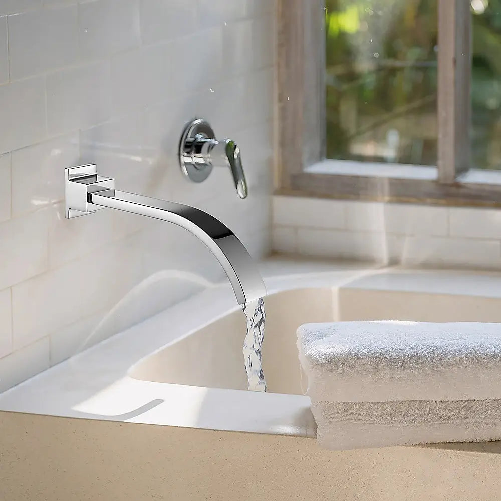 180mm Bath Spout Polished Chrome Finish - Furniture > Bathroom