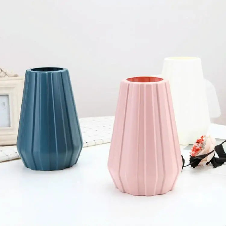 2-piece Plastic Vase for Creative Flower Arrangements - Milk White - Home & Garden > Decor > Vases & Table Decor