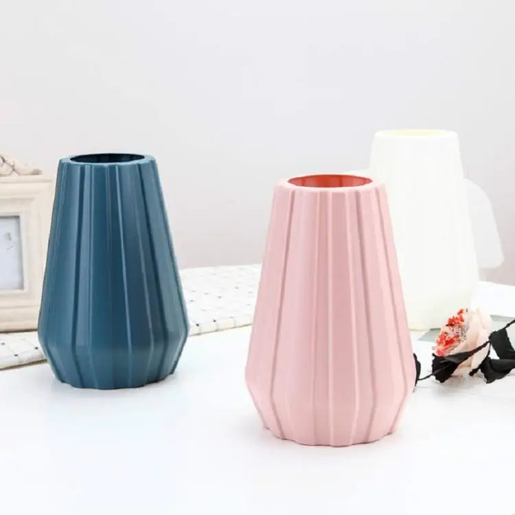 2-piece Plastic Vase for Creative Flower Arrangements - Milk White - Home & Garden > Decor > Vases & Table Decor