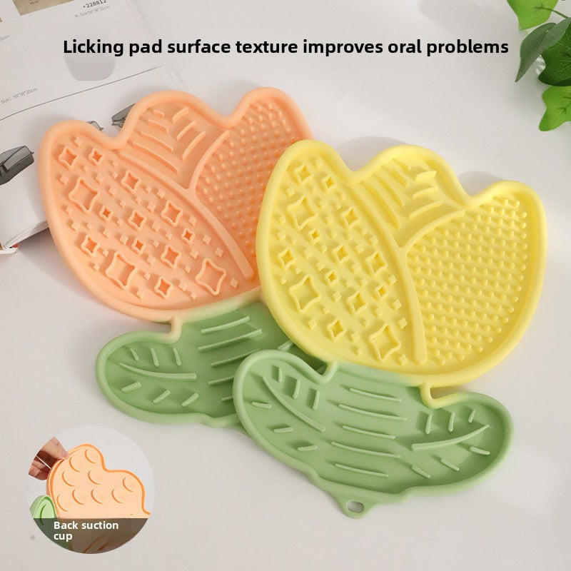 2-pcs yellow Tulip Shaped Silicone Pet Licking Mat Slow Feeder Dog Cat Lick Pad with Suction Cups Anxiety Relief and Boredom Buster