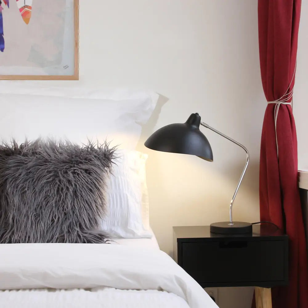 Abby Table Lamp - Black - Home & Garden > Lighting