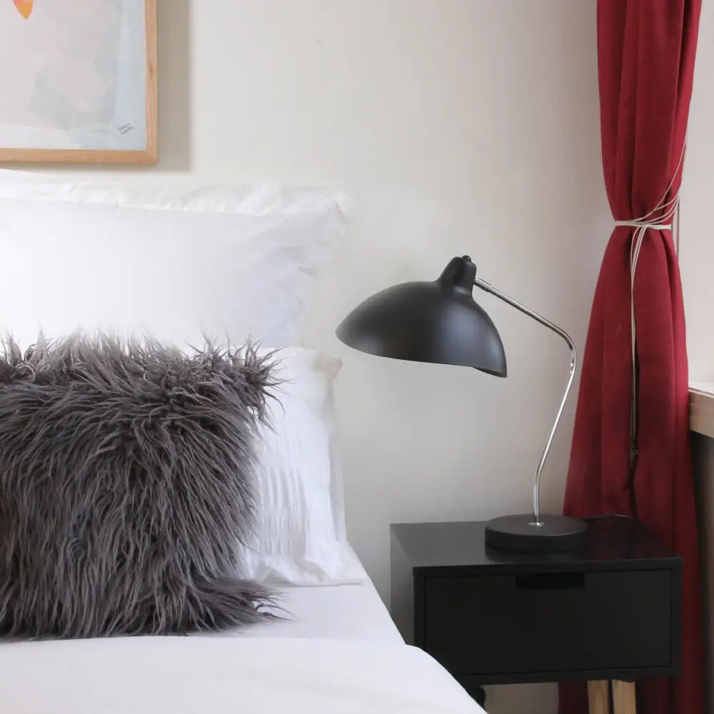 Abby Table Lamp - Black - Home & Garden > Lighting