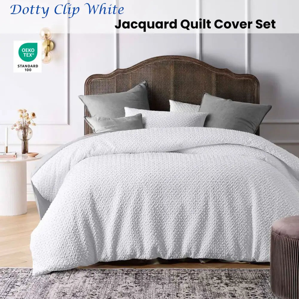 Accessorize Dotty Clip White Jacquard Quilt Cover Set Queen - Home & Garden > Bedding