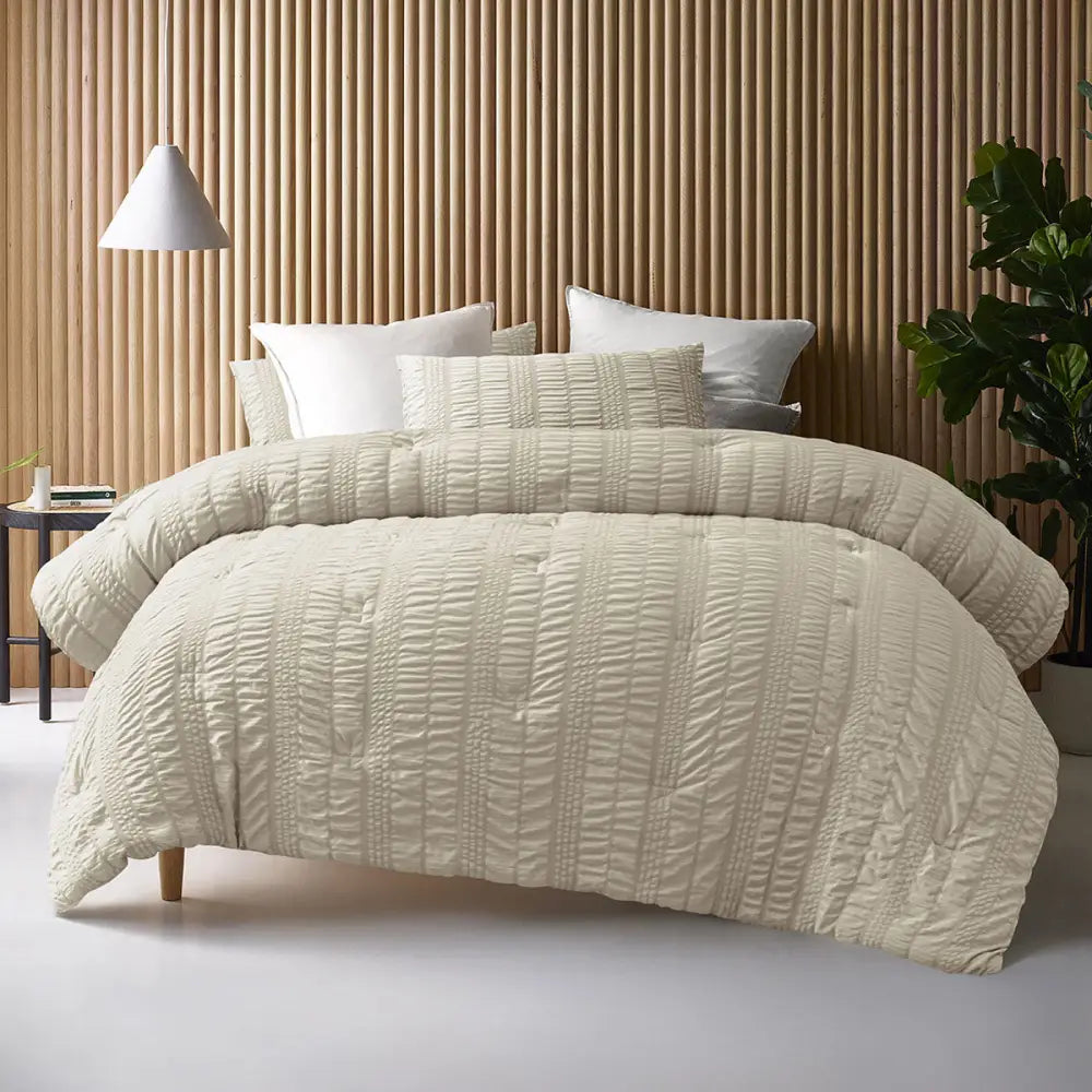 Accessorize Seersucker Natural 3 Piece Comforter Set King - Home & Garden > Bedding > Quilts & Duvets