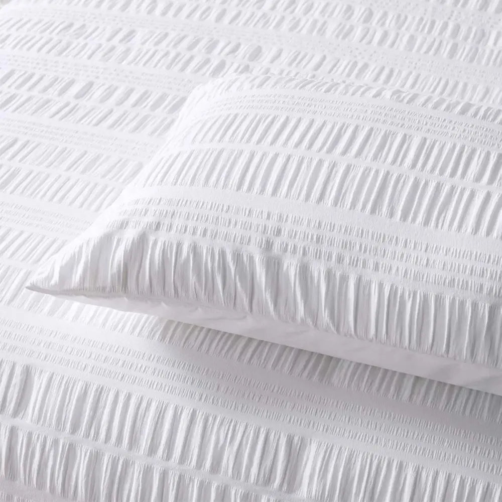 Accessorize Seersucker White Cotton Quilt Cover Set Queen - Home & Garden > Bedding