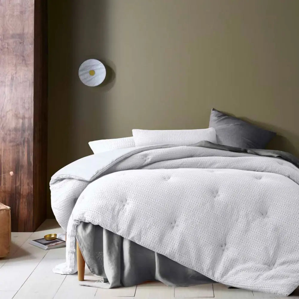 Accessorize Soho Waffle White 3 Piece Comforter Set Queen - Home & Garden > Bedding