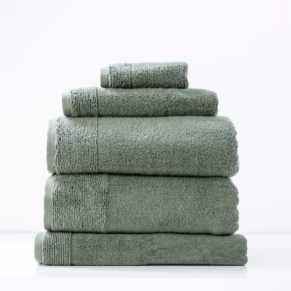 Aireys 650 GSM Zero Twist 5 Piece Bath Towel by Renee Taylor - Home & Garden > Bathroom Accessories > Bath Towels &