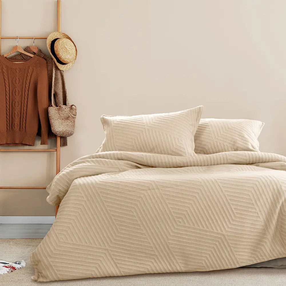 Ardor Alton Linen Jacquard Embossed Texture Geo Quilt Cover Set King - Home & Garden > Bedding