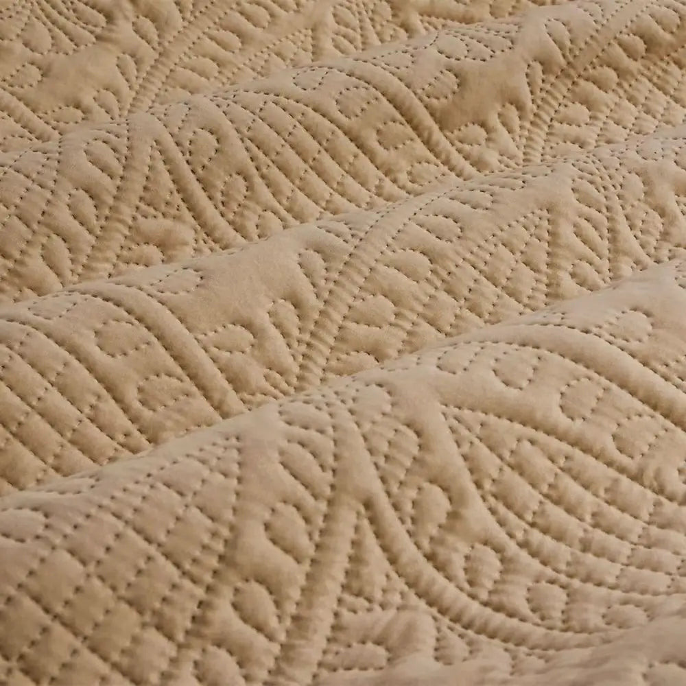 Ardor Chateau Cinnamon Embossed Quilt Cover Set Queen - Home & Garden > Bedding