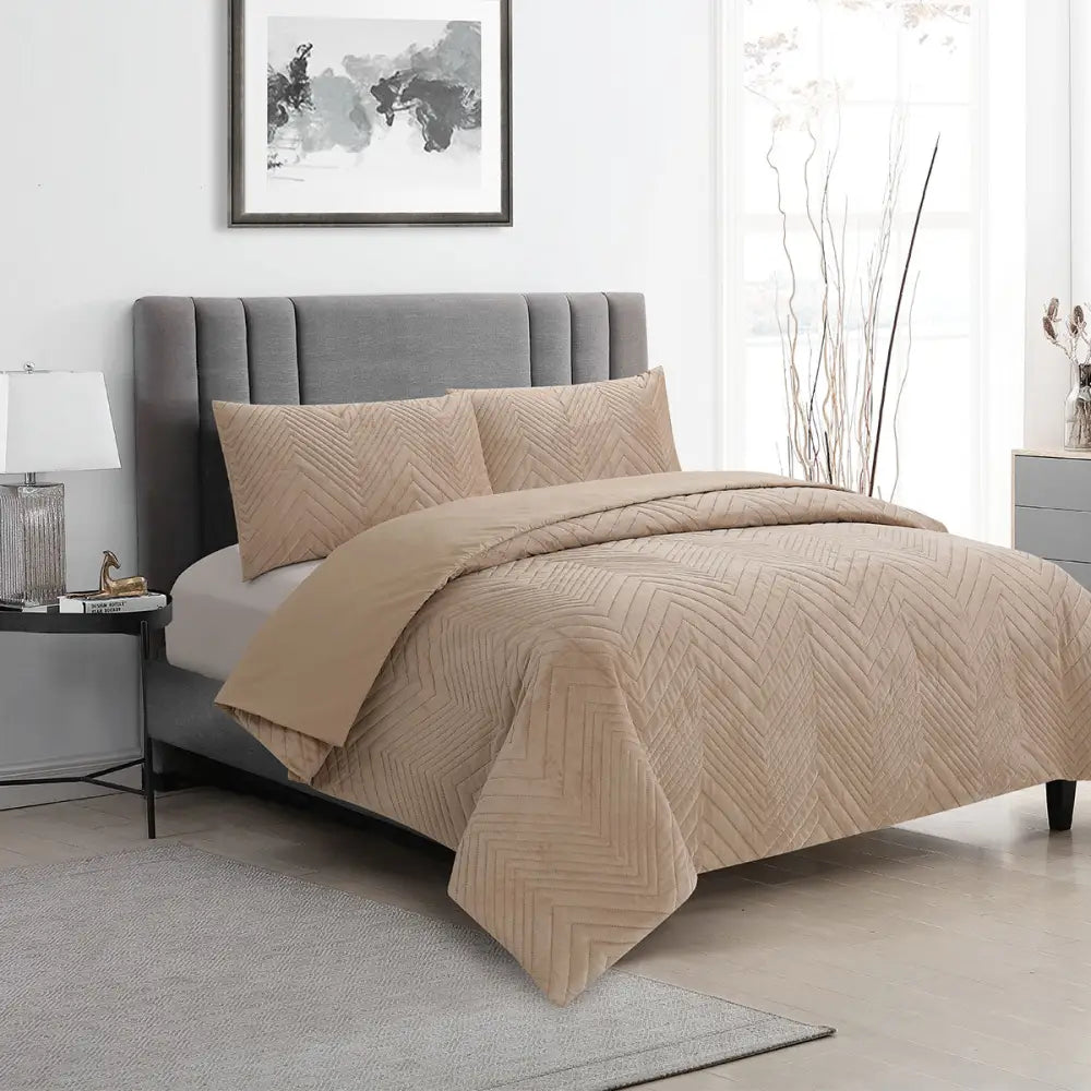 Ardor Hana Champagne Embossed Velvet Quilt Cover Set Queen - Home & Garden > Bedding