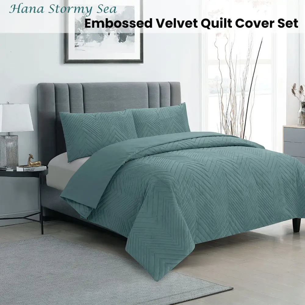 Ardor Hana Stormy Sea Embossed Velvet Quilt Cover Set Queen - Home & Garden > Bedding