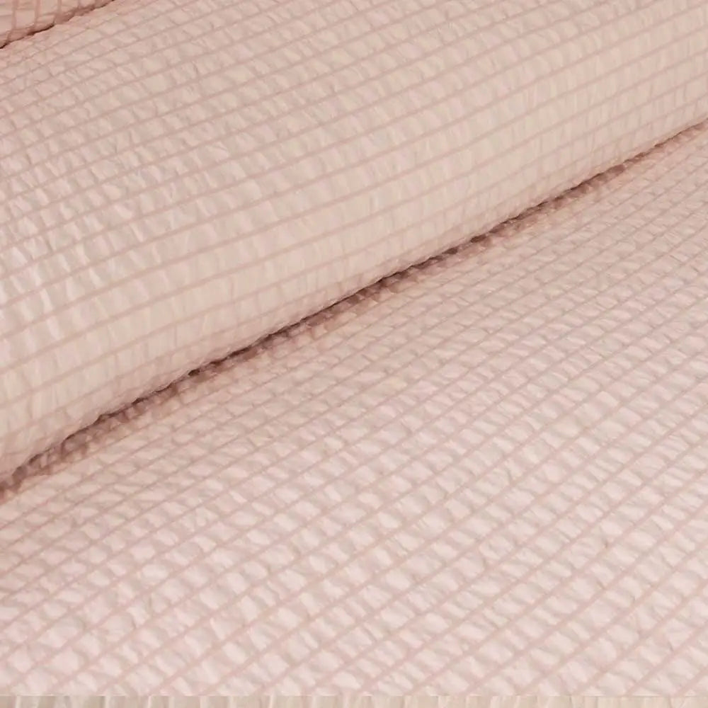 Ardor Ingrid Blush Seersucker Stripe Quilt Cover Set Double - Home & Garden > Bedding