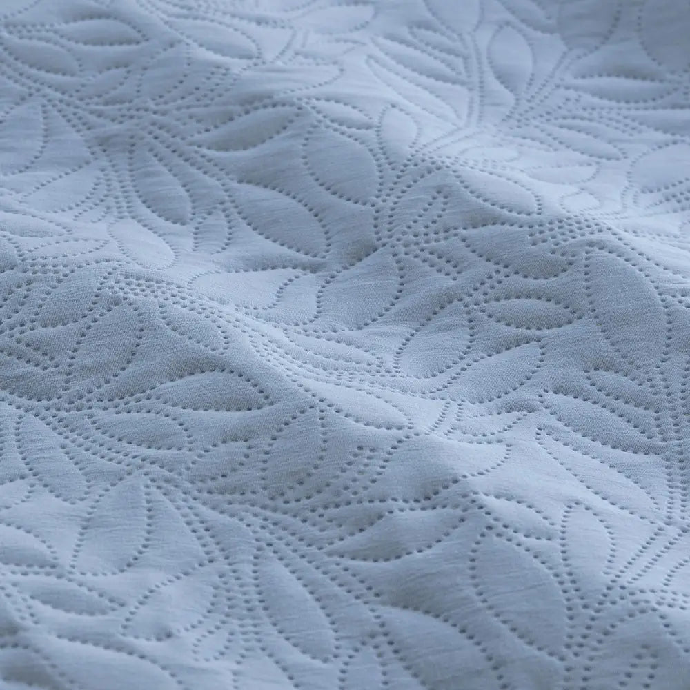 Ardor Lottie Bluebell Pinsonic Embossed Quilt Cover Set King - Home & Garden > Bedding