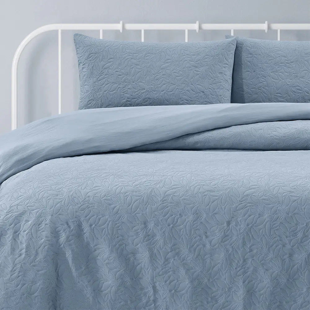 Ardor Lottie Bluebell Pinsonic Embossed Quilt Cover Set Queen - Home & Garden > Bedding