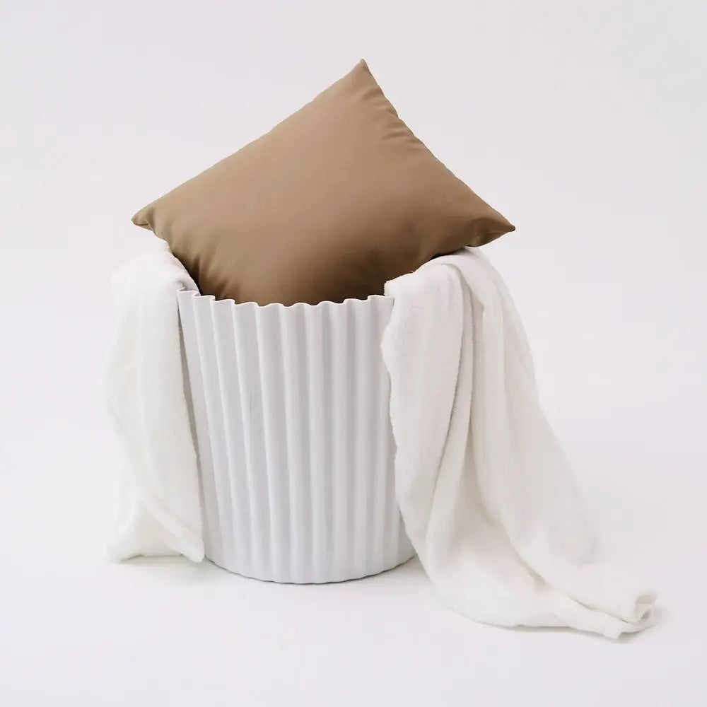 Artiss Set of 4 Cupcake Bar Stools Stackable Foot Stool White - Furniture > Bar Stools & Chairs > Table & Bar Stools
