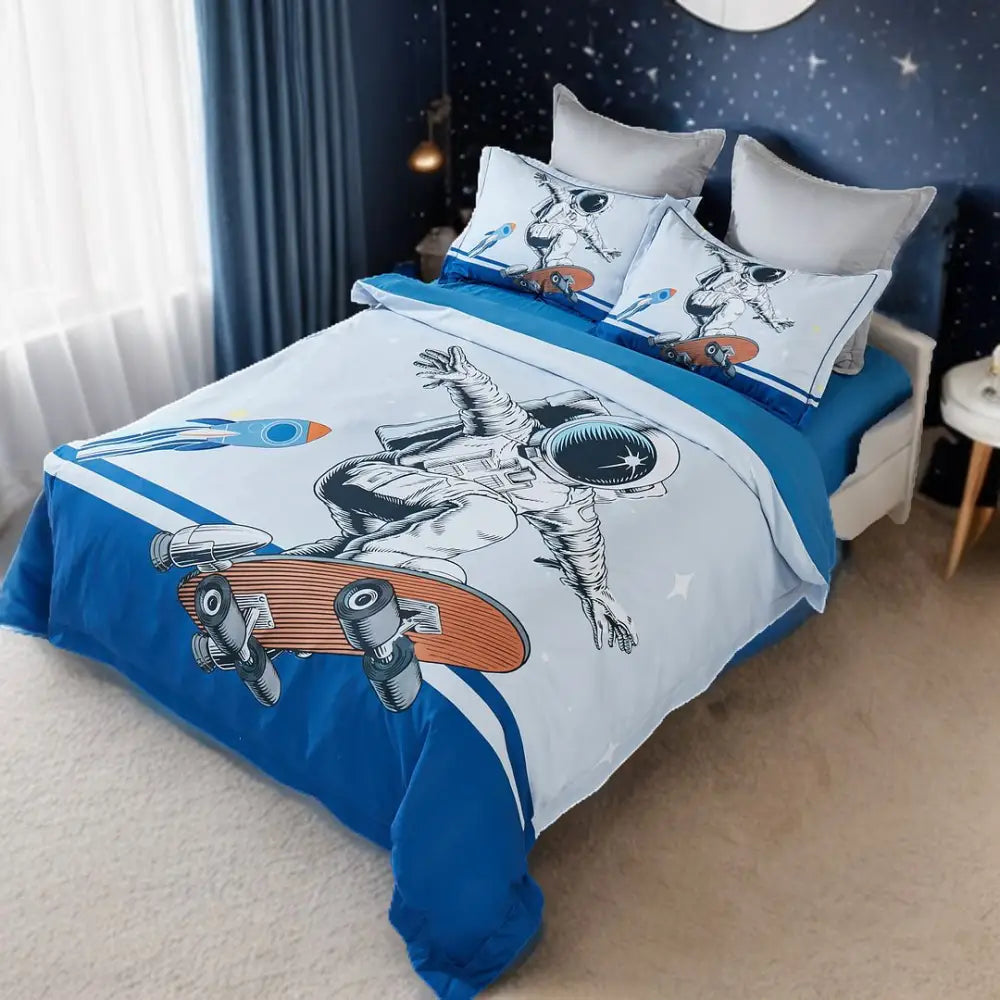 Astronaut Kids Quilt Cover Set - Double Size - Home & Garden > Bedding