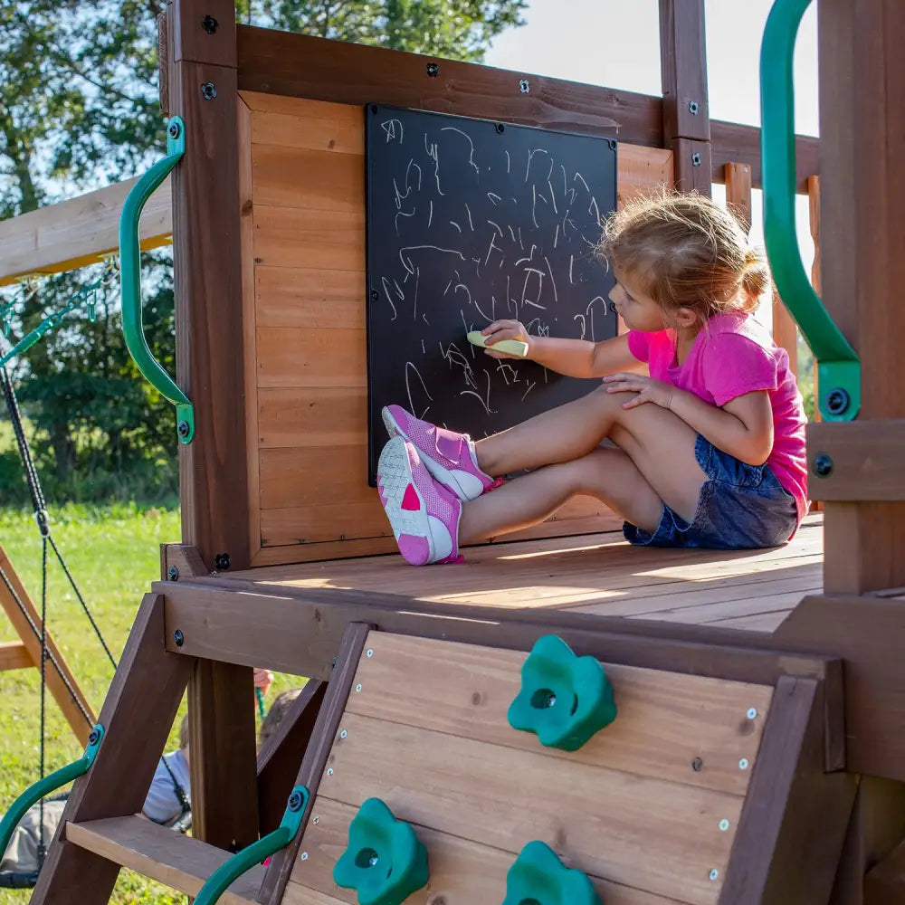 Backyard Discovery Cedar Cove Play Centre - Baby & Kids > Baby & Kid’s Toys > Outdoor Play Equipment