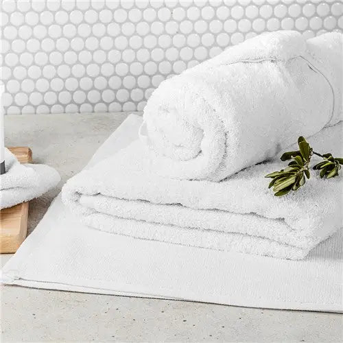 Bath Towels set - 6 pcs- with Free delivery - Home & Garden > Bathroom Accessories > Bath Towels & Robes