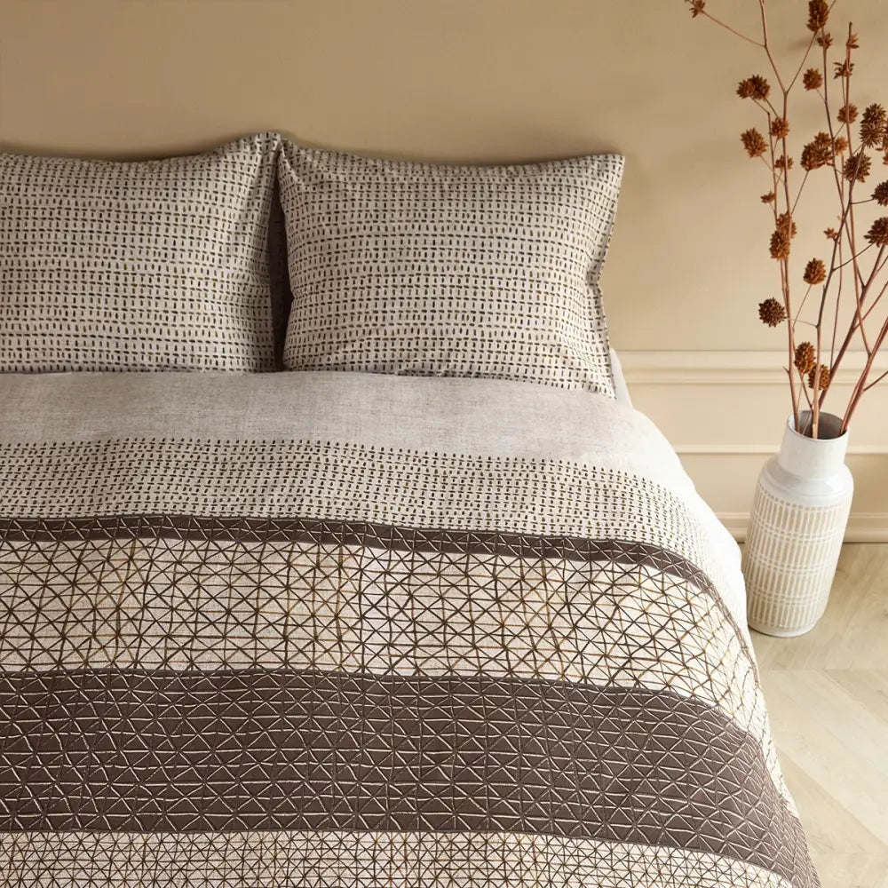 Bedding House Mathis Natural Cotton Quilt Cover Set Queen - Home & Garden > Bedding > Duvet Covers