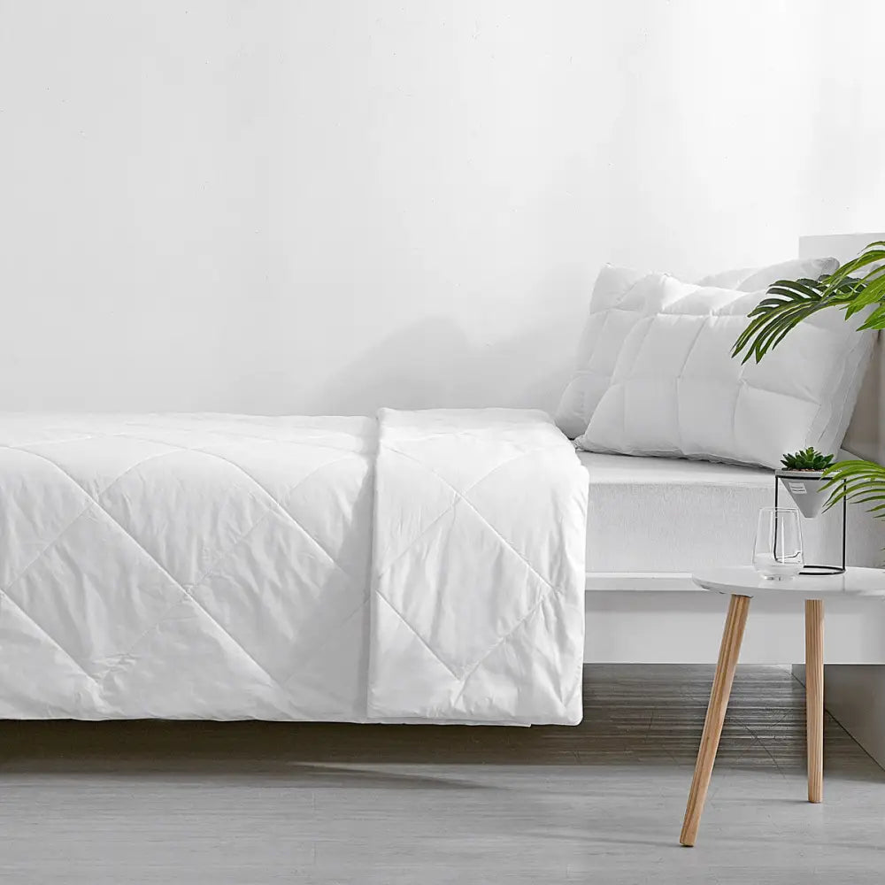 Bianca 250GSM Natural Sleep Bamboo Summer Quilt Single - Home & Garden > Bedding