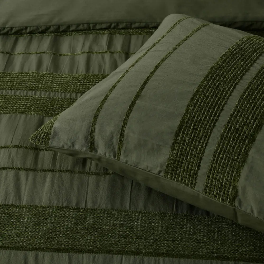Bianca Avery Forest Chenille Striped Quilt Cover Set Super King - Home & Garden > Bedding > Duvet Covers