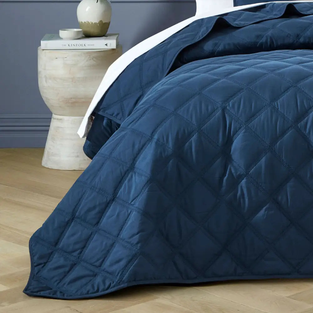 Bianca Barclay Navy Coverlet Set Queen/King - Home & Garden > Bedding > Quilts & Duvets