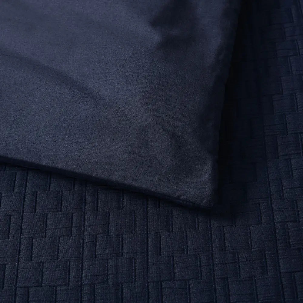 Bianca Burleigh Ink Jacquard Quilt Cover Set King - Home & Garden > Bedding > Duvet Covers