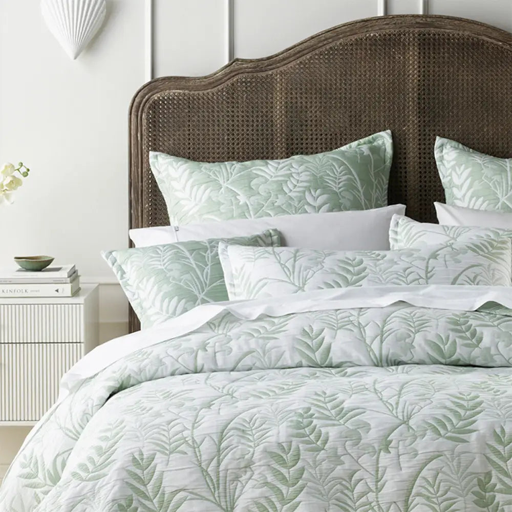 Bianca Eden Sage Jacquard Bedspread Set King - Home & Garden > Bedding