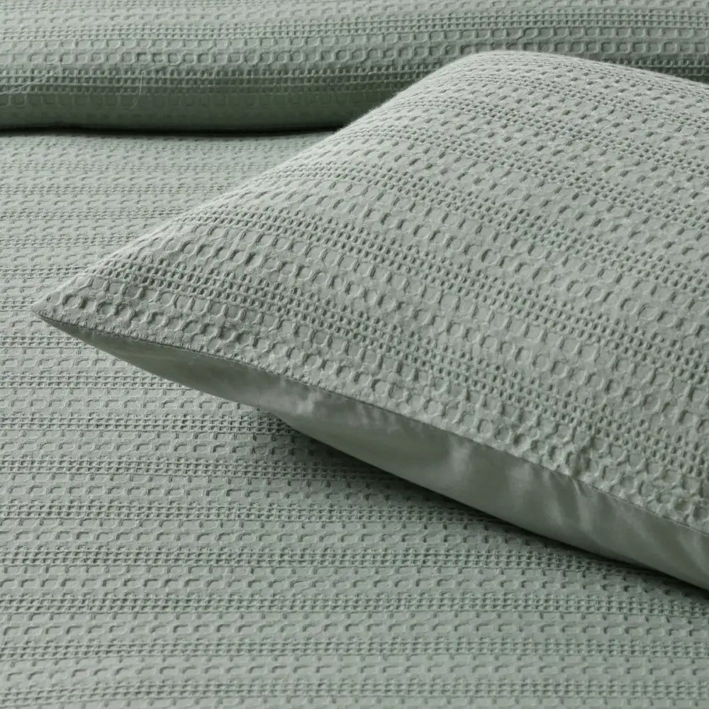 Bianca Kahlani Sage Waffle Quilt Cover Set Single - Home & Garden > Bedding > Duvet Covers