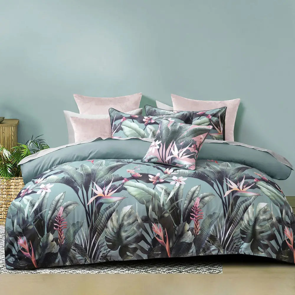 Bianca Mika Green Cotton Sateen Quilt Cover Set Queen - Home & Garden > Bedding